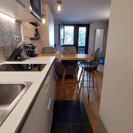Confortable Renove Avec Wifi A - Fr-1-517-69 *